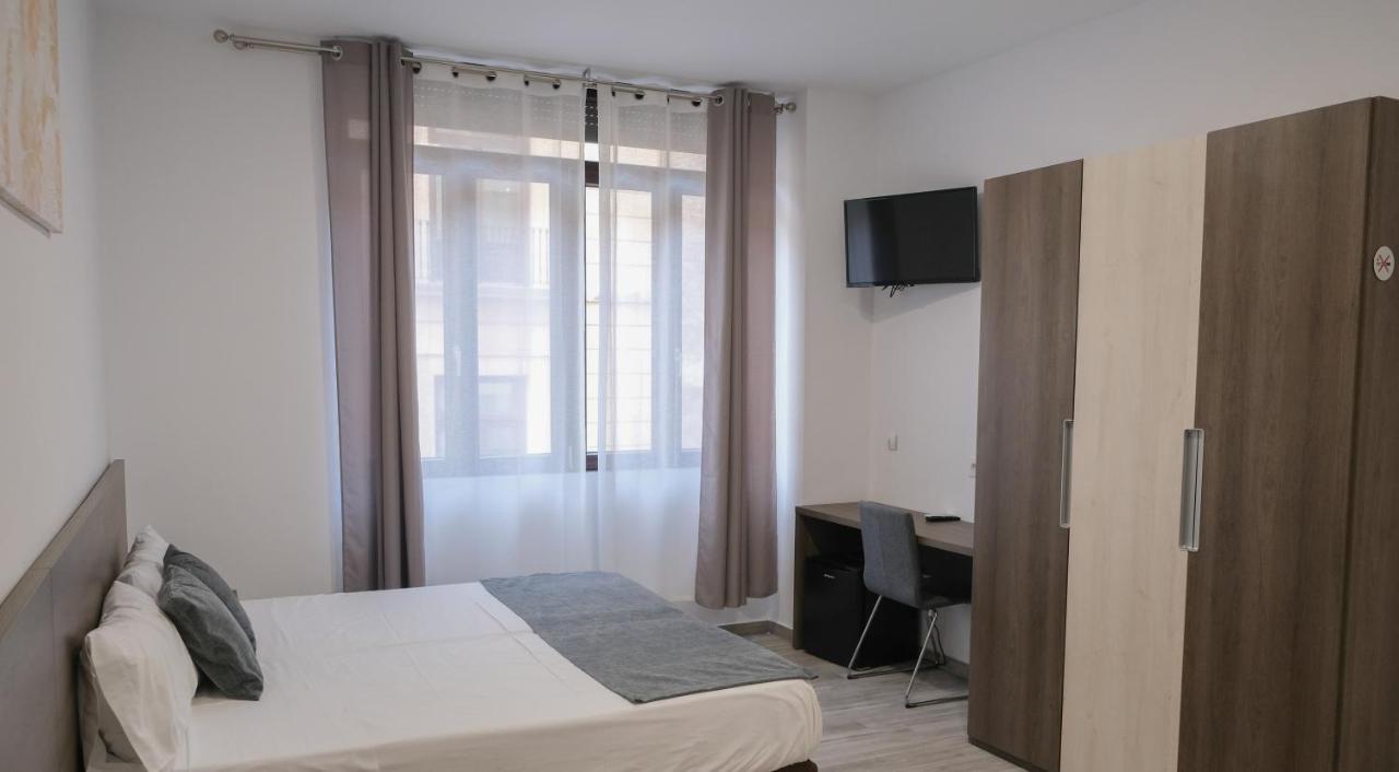 Hostal Tartessos Valensiya Dış mekan fotoğraf