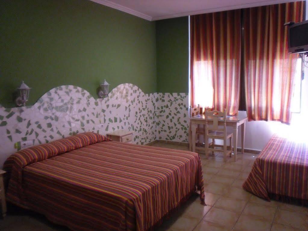 Hostal Tartessos Valensiya Dış mekan fotoğraf